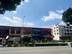 Springvale (D15), Retail #634981221